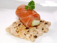 /album/pintxos/canape-salmon-pepino1-jpg/